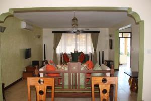 מומבסה Halgan Villas Palace מראה חיצוני תמונה